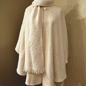 Irish Wool Cape with Attached Scarf - Ivory